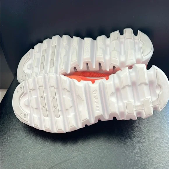 Reebok Orange Athletic Shoes - Picture 3 of 4